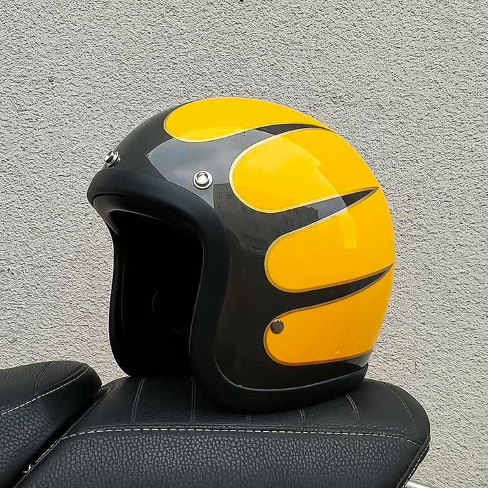 Sleek Retro Motorcycle Helmet - DOT & ECE Certified